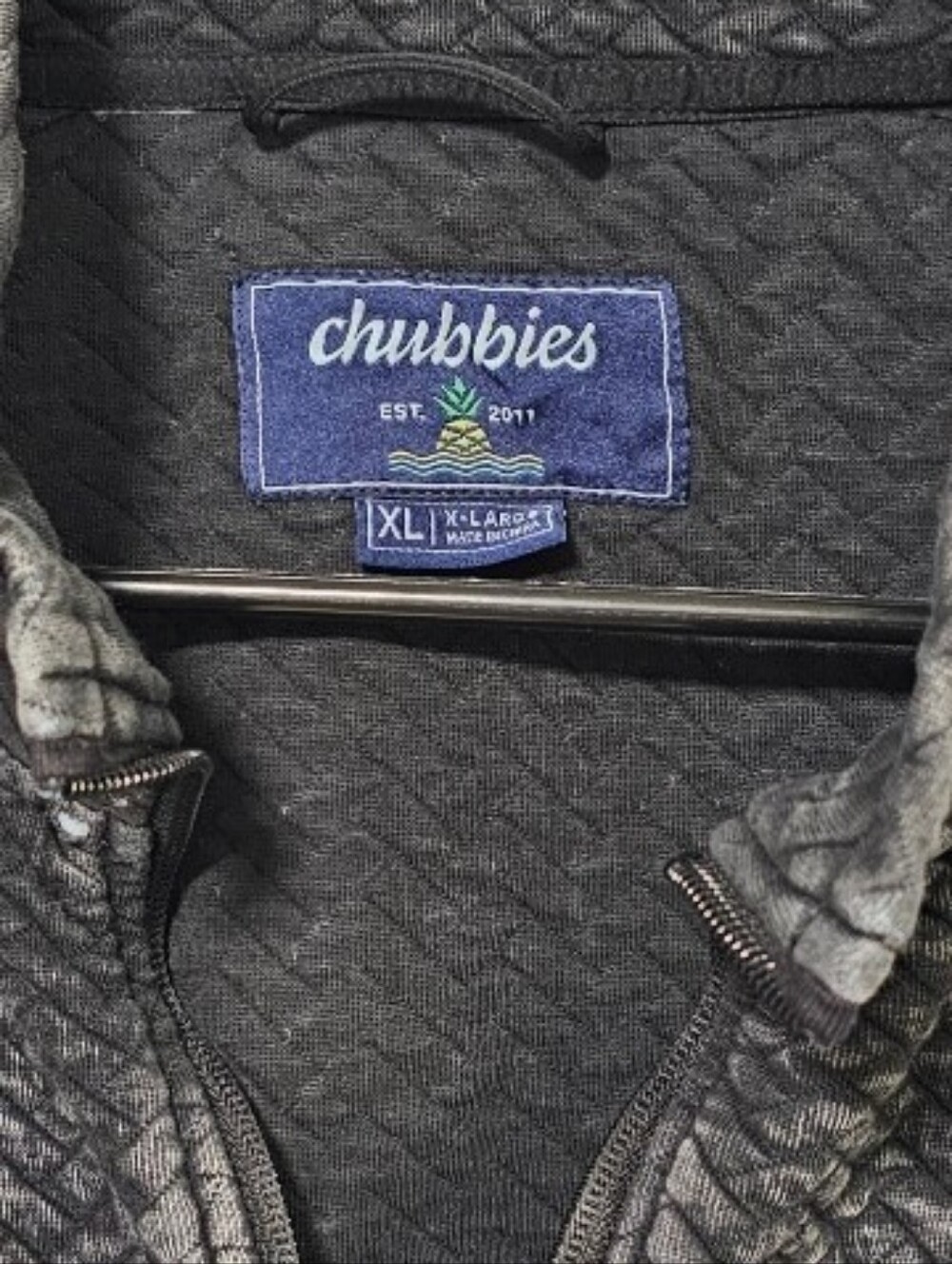 Chubbies Back To Basics Quilted Quarter Zip Pullover Faded Black Men's Size XL - Picture 8 of 11